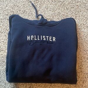 Men’s Hollister hooded sweatshirt, xxs.